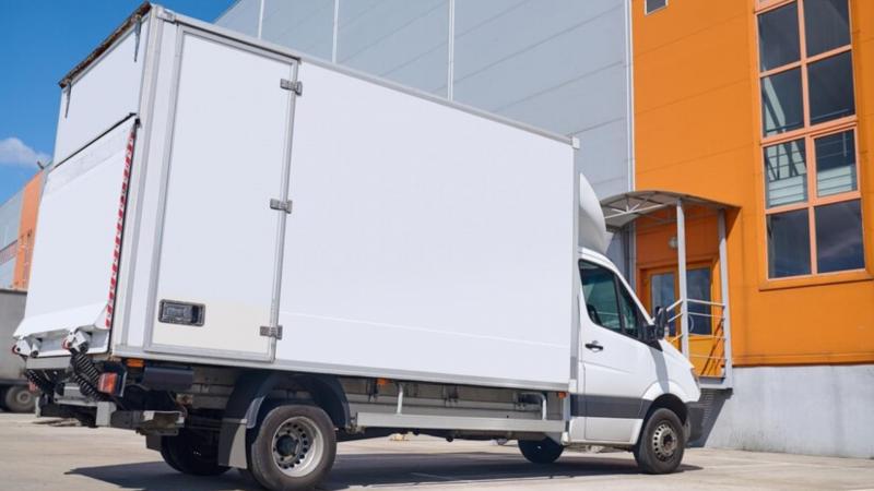 Furgão Refrigerado: 7 Vantagens que Você Precisa Conhecer